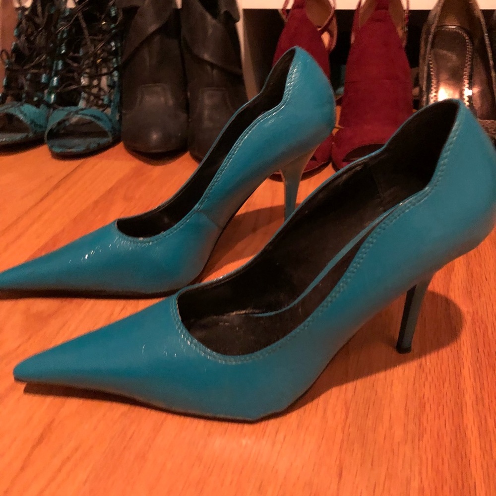 Sexy Turquoise Heels